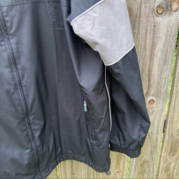 Nike  Windbreaker full zip jacket Black w/ Gray Men’s XXL - Picture 4 of 7